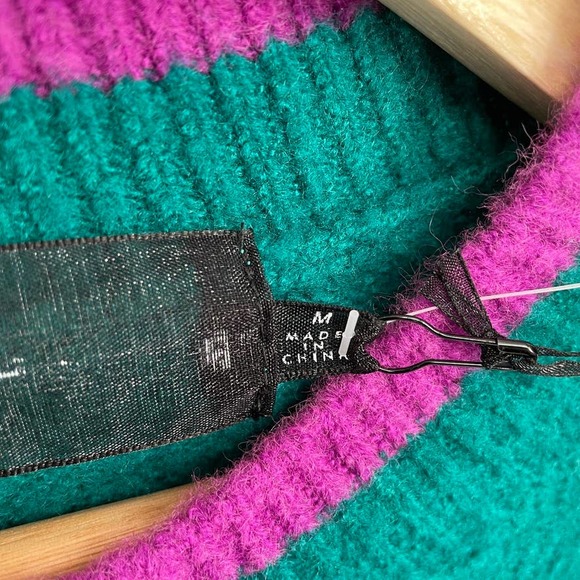 Code x Mode Tres Chic Green Crewneck Sweater Mediu - Picture 3 of 5